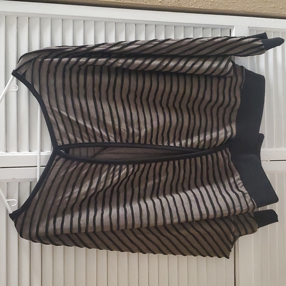 Batwing Sweater - Picture 5 of 8